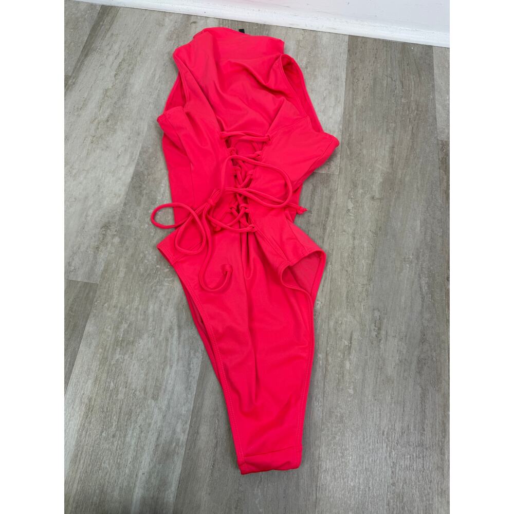 TA3 Sleeveless Surfy One Piece Swimsuit in Hot Coral Size Large Regular/Long - Picture 3 of 4